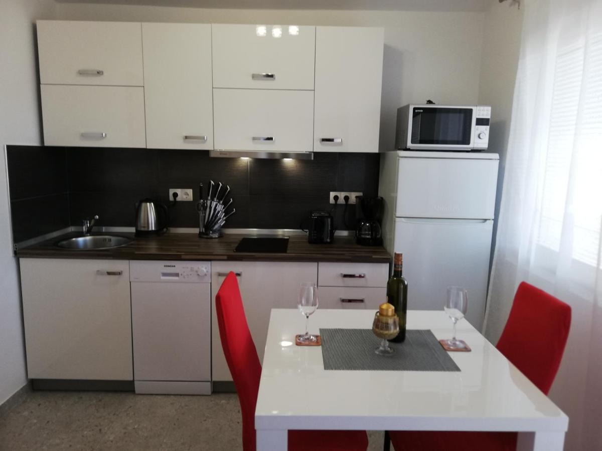 ויר Apartmani Poljanec מראה חיצוני תמונה